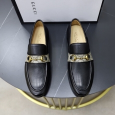 Gucci Leather Shoes